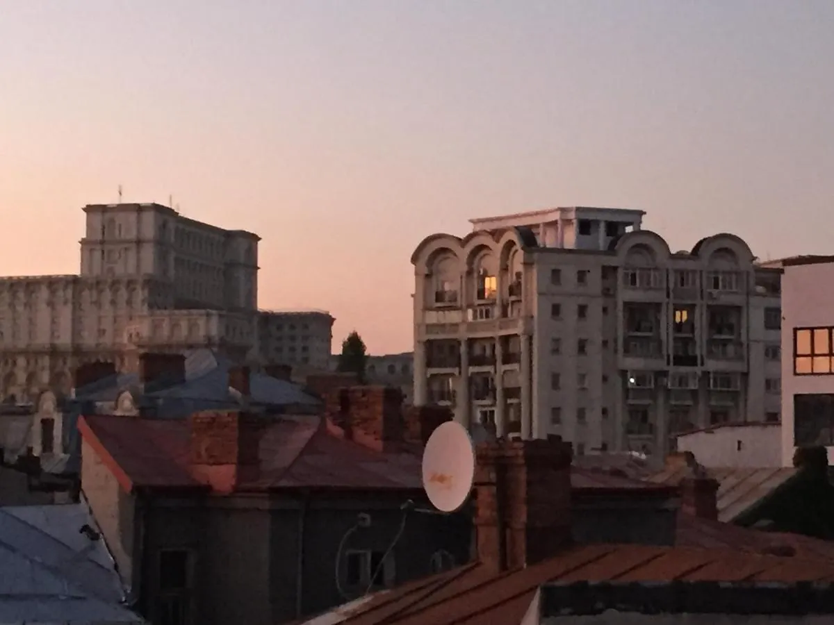 Guest house Vine 21 Co-Living Hotel Bucharest